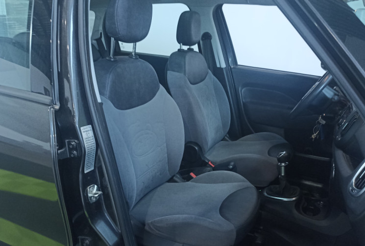 FIAT 500L 105CH TURBO TWINAIR LOUNGE TOIT PANORAMIQUE 