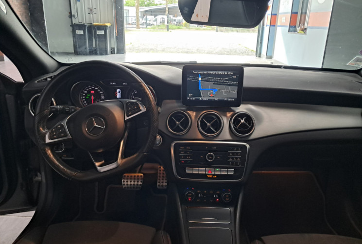 Mercedes CLA SHOOTING BRAKE 200 - 156 - FASCINATION - 7G - DCT - TOIT OUVRANT - TBE - GARANTIE-