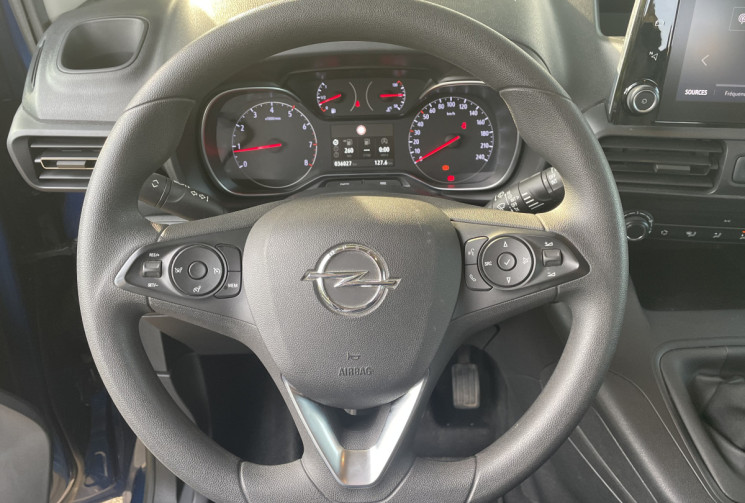 Opel COMBO LIFE XL VERSION 7 PLACES S&S 110 / ENTRETIEN OPEL + ATTELAGE