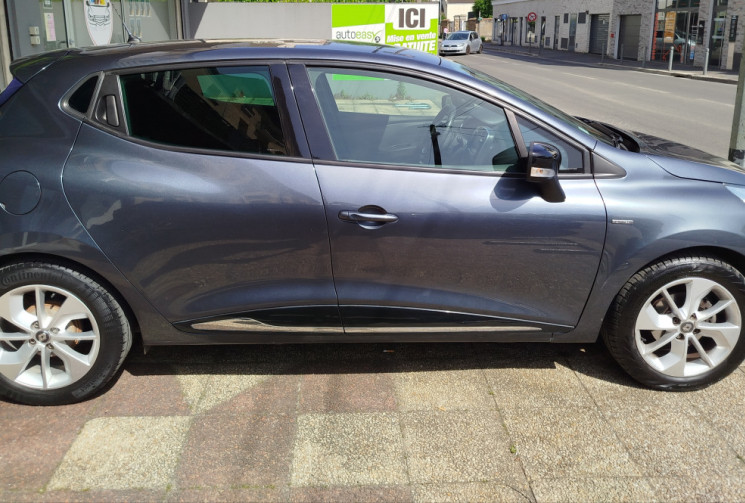 Renault Clio LIMITED 5 Portes Phase 2 1.2 16V 75 cv
