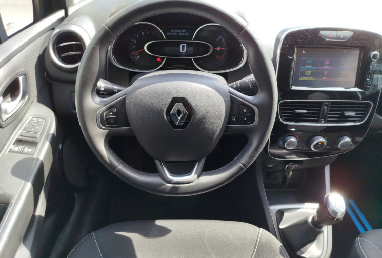 Renault Clio LIMITED 5 Portes Phase 2 1.2 16V 75 cv