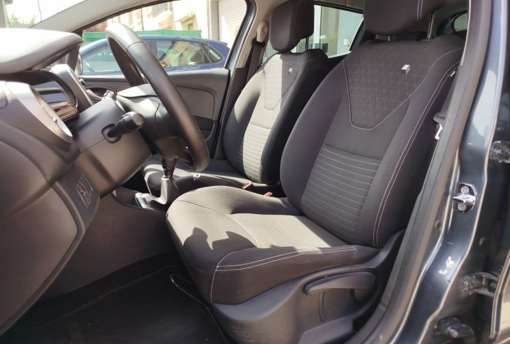 Renault Clio LIMITED 5 Portes Phase 2 1.2 16V 75 cv