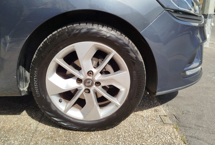 Renault Clio LIMITED 5 Portes Phase 2 1.2 16V 75 cv