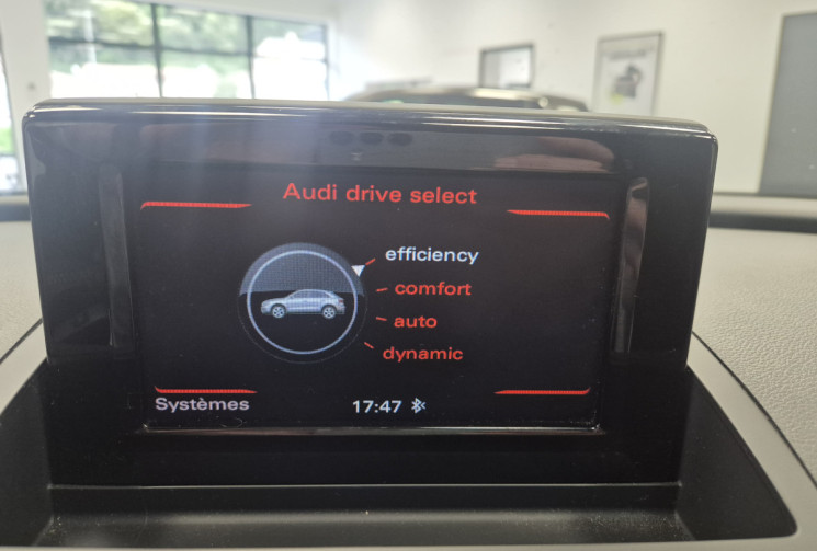 Audi Q3 S-line toit ouvrant Quattro Phase 2 2.0 TDI 16V S Tronic7 150 cv
