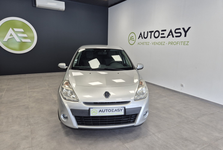 Renault Clio III 5 Portes Phase 2 1.5 dCi 70 cv Dynamique