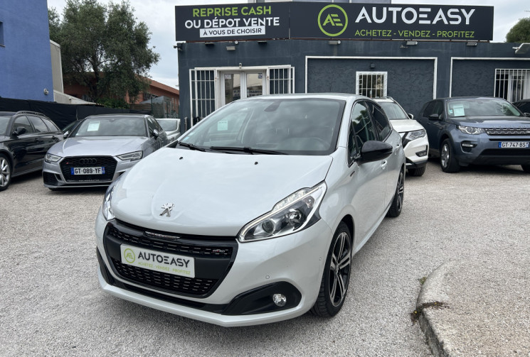 Peugeot 208 (2) 1.2 PURETECH 110 Ch S&S GT LINE * DISTRIBUTION NEUVE PEUGEOT * CAMERA * CARPLAY