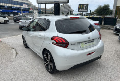 Peugeot 208 (2) 1.2 PURETECH 110 Ch S&S GT LINE * DISTRIBUTION NEUVE PEUGEOT * CAMERA * CARPLAY