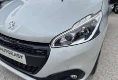 Peugeot 208 (2) 1.2 PURETECH 110 Ch S&S GT LINE * DISTRIBUTION NEUVE PEUGEOT * CAMERA * CARPLAY
