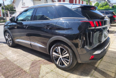 Peugeot 3008 II /  1.2  / EAT8  130 cv Boîte auto
