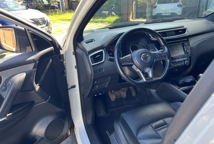 Nissan Qashqai  II Phase 2 1.3 DIG-T 140 cv TEKNA +