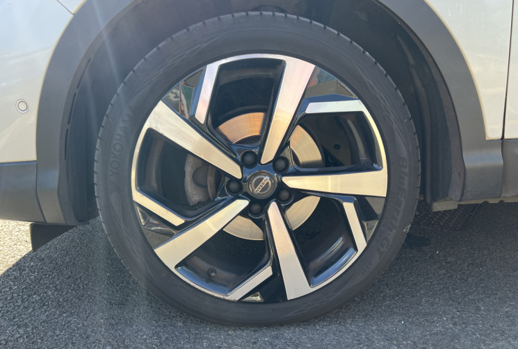 Nissan Qashqai  II Phase 2 1.3 DIG-T 140 cv TEKNA +