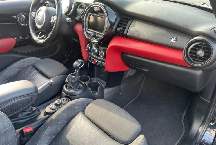 Mini MINI 5 PORTES MINI ONE 1.2 I 102CV BLACKFRIARS BOITE AUTOMATIQUE