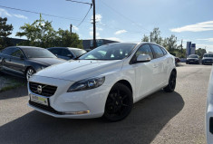 Volvo V40 D2  115 CV BUSINESS 125000KM  GARANTIE 12 MOIS 