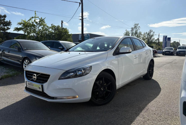 Volvo V40 D2  115 CV BUSINESS 125000KM  GARANTIE 12 MOIS 
