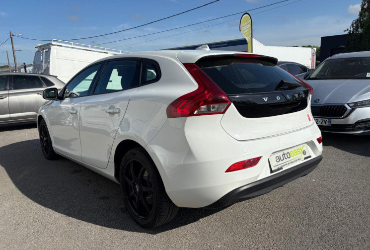 Volvo V40 D2  115 CV BUSINESS 125000KM  GARANTIE 12 MOIS 