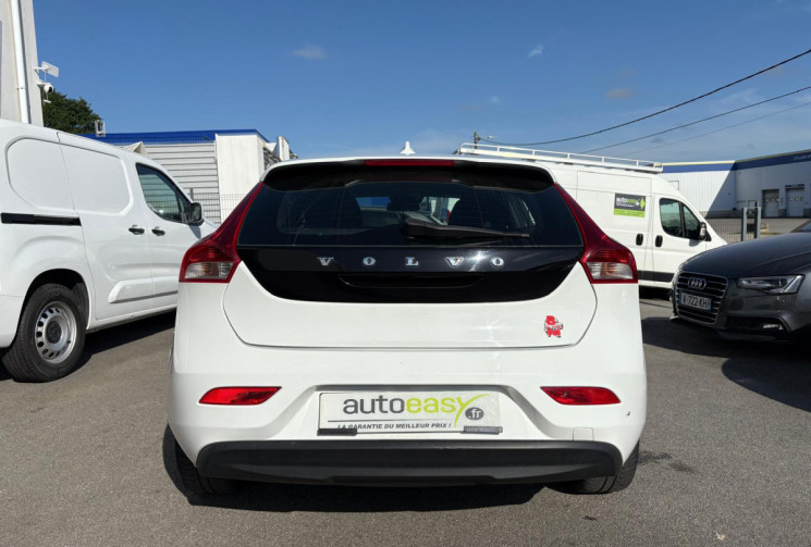 Volvo V40 D2  115 CV BUSINESS 125000KM  GARANTIE 12 MOIS 
