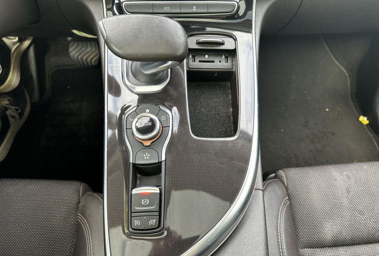 Renault Espace Tce 200 Zen EDC 7 places / Toit vitré