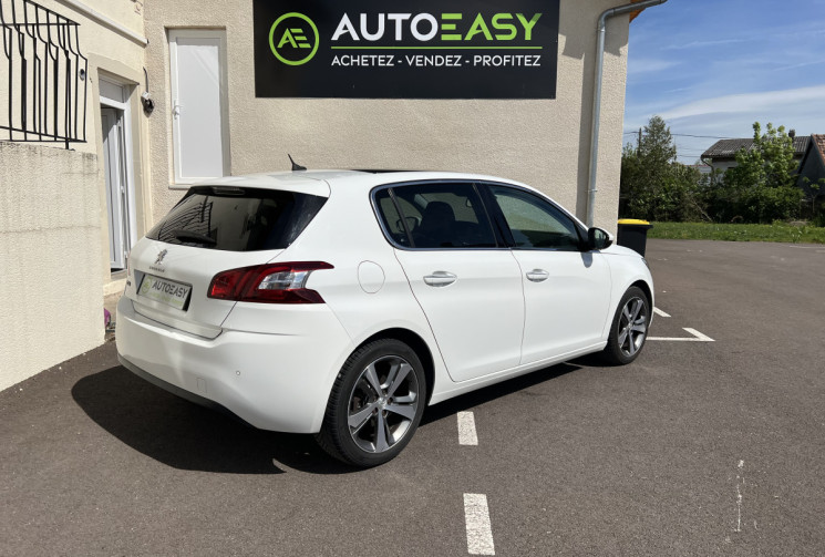 Peugeot 308 II (T9) 1.6 e-HDi S&S 115CH FÉLINE