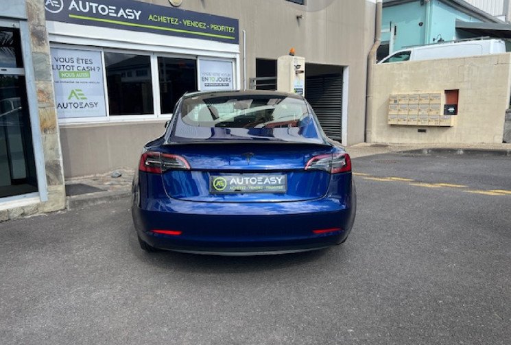 Tesla Model 3  Phase 2 Standard Range Plus 325 cv