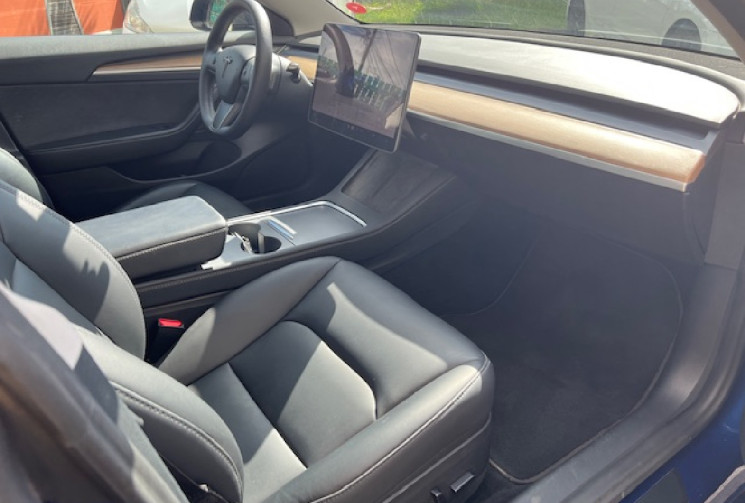 Tesla Model 3  Phase 2 Standard Range Plus 325 cv
