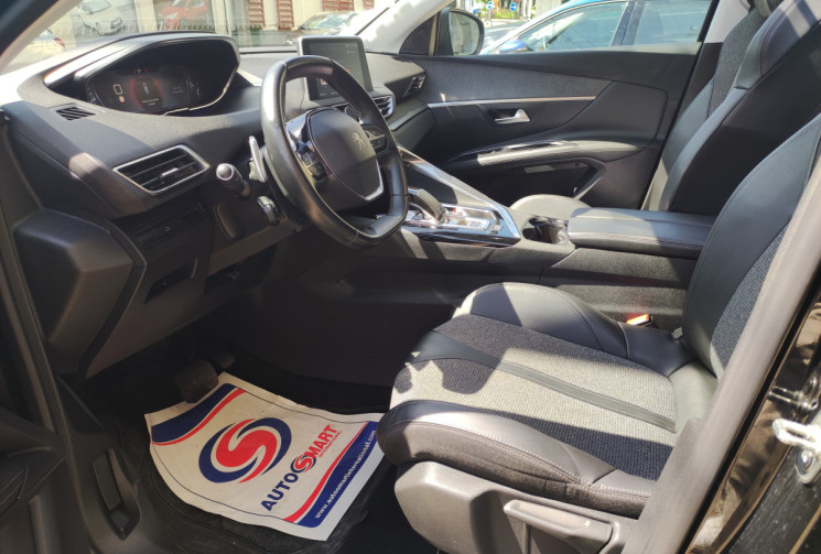 Peugeot 3008 II /  1.2  / EAT8  Allure 130 cv Boîte auto
