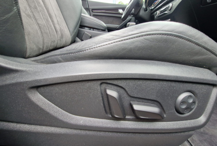 Audi Q5 II 2.0 TDI QUATTRO BVA S-TRONIC 7 190 S LINE AVUS  - TOIT OUVRANT - GARANTIE 12 MOIS