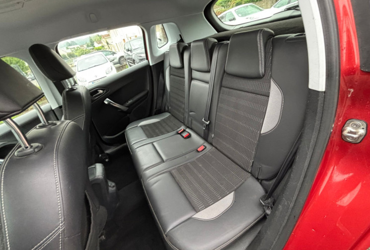 Peugeot 2008 1.6 e-HDI / 92 CH / ALLURE