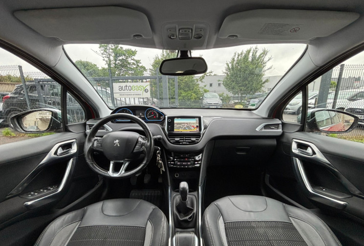 Peugeot 2008 1.6 e-HDI / 92 CH / ALLURE