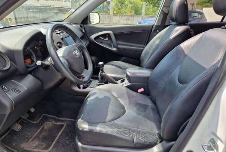 Toyota RAV4 D4D 150CV LIMITED EDITION 4X4