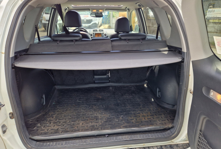 Toyota RAV4 D4D 150CV LIMITED EDITION 4X4