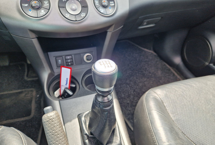 Toyota RAV4 D4D 150CV LIMITED EDITION 4X4