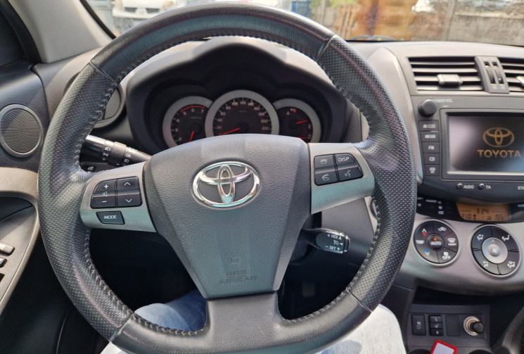 Toyota RAV4 D4D 150CV LIMITED EDITION 4X4