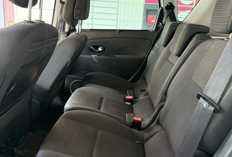 Renault Scénic III 1.5 DCi 105 DINAMIQUE 
