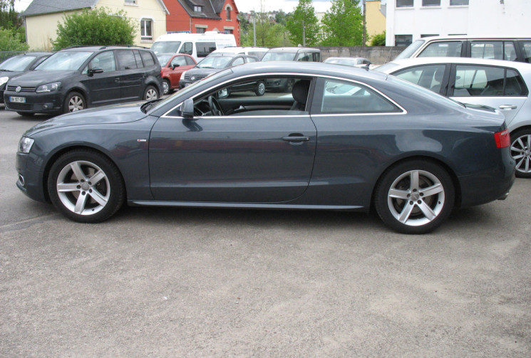 Audi A5 3.2 FSI QUATTRO S-LINE