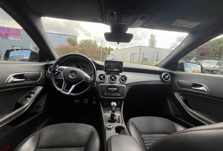 Mercedes CLA 180 Fascination AMG