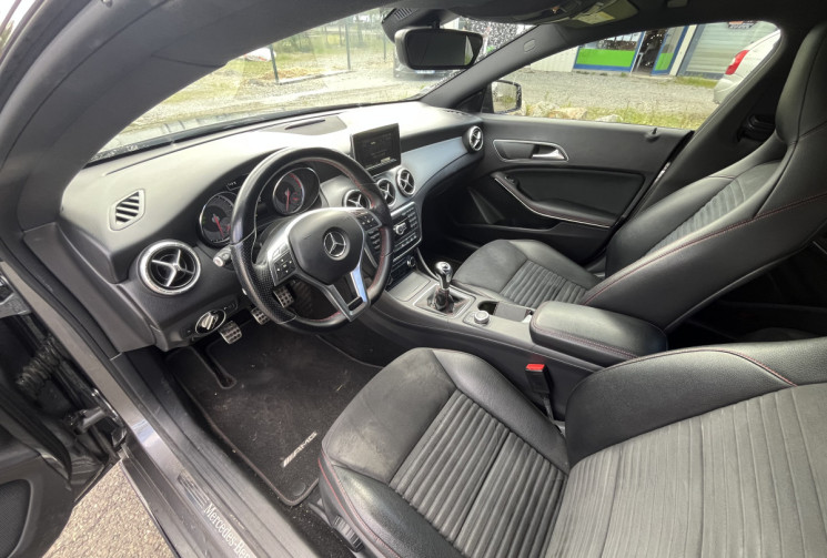 Mercedes CLA 180 Fascination AMG