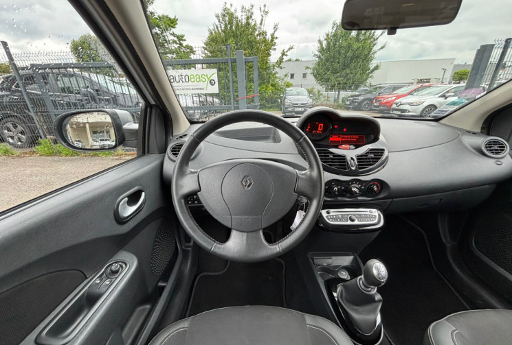 Renault Twingo 1.2 Night & Day 75 CH CLIM