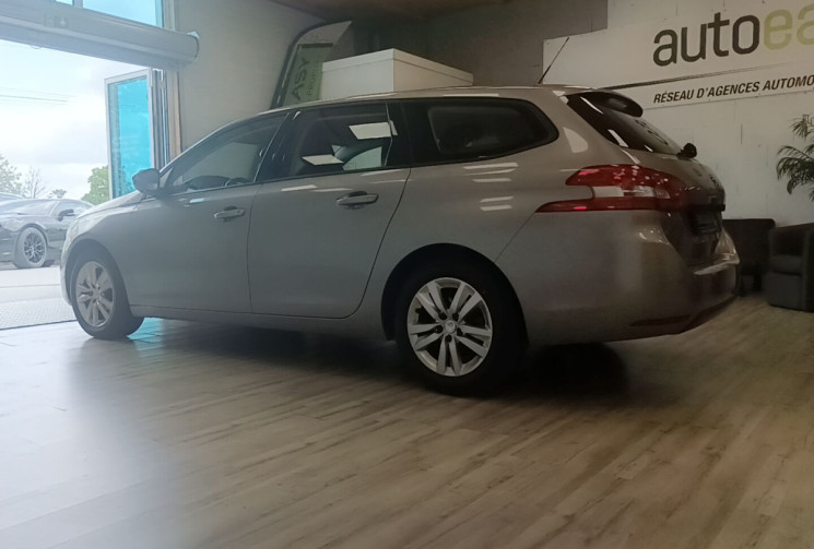 Peugeot 308 SW II (T9) SW Phase II 130 cv Boîte auto 1.5 BlueHDi 16V EAT8 S&S 