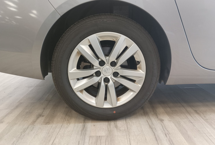Peugeot 308 SW II (T9) SW Phase II 130 cv Boîte auto 1.5 BlueHDi 16V EAT8 S&S 