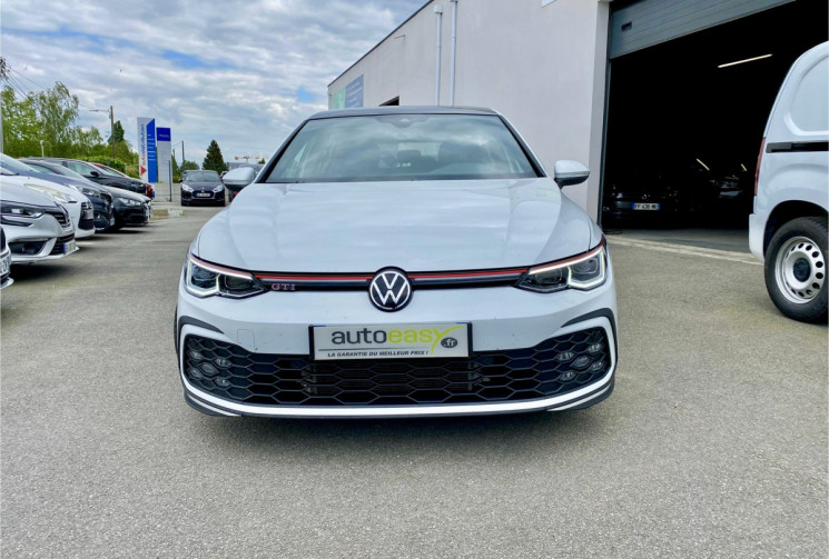 Volkswagen Golf VIII Hatchback GTI 2.0 TSi DSG7 245 CV 
