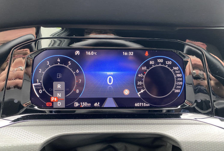 Volkswagen Golf VIII Hatchback GTI 2.0 TSi DSG7 245 CV 
