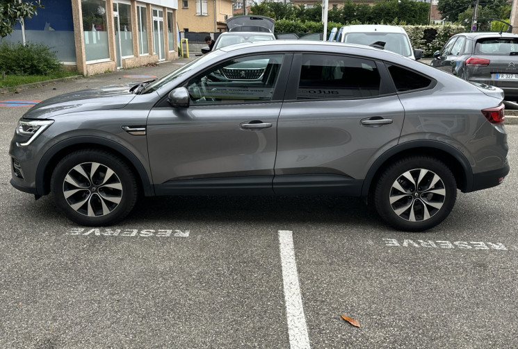 Renault Arkana 1.3 TCe 140ch mild hybrid Evolution EDC -22 / PRIX HORS TAXE - EXPORT