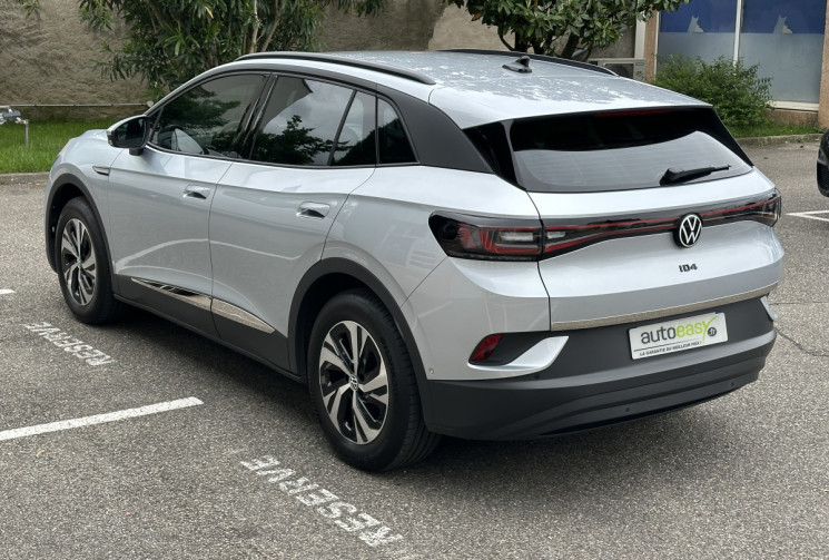 Volkswagen ID.4 150 ch Pure Performance 52 kWh / état exceptionnel / 2e main / Suivi VW