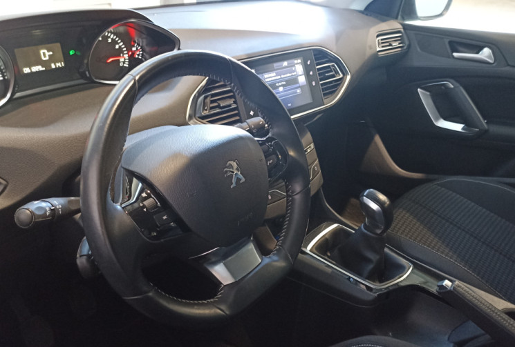 Peugeot 308 1.2L PURETECH 82 CV