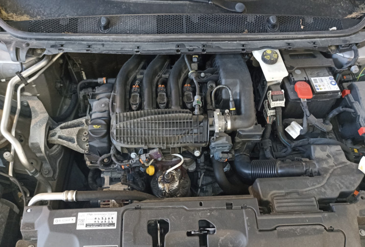 Peugeot 308 1.2L PURETECH 82 CV