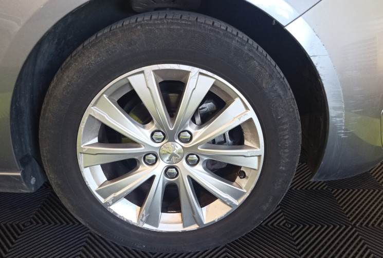 Peugeot 308 1.2L PURETECH 82 CV