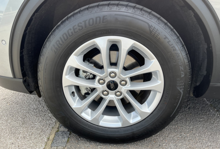 Ford Kuga III Phase 2 2.5 Duratec 16V 180 Hybrid 4x2 CVT 152 cv Boîte auto TVA RECUPERABLE