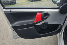 Peugeot 107 1.0 68 SERIE 64 5P