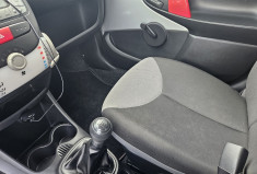 Peugeot 107 1.0 68 SERIE 64 5P