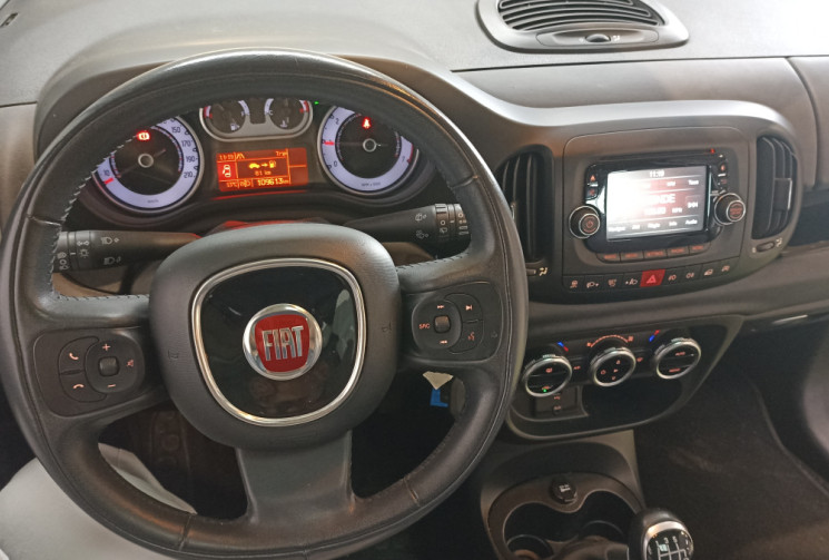 FIAT 500L 105CH TURBO TWINAIR LOUNGE TOIT PANORAMIQUE 